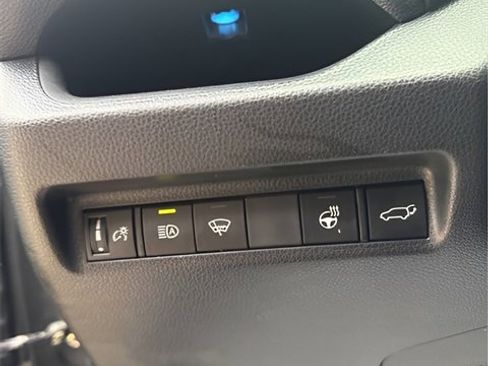 Used 2022 Toyota RAV4 XSE image 13