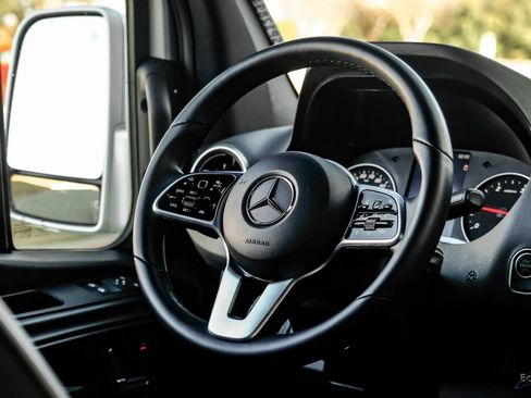 Used 2023 Mercedes-Benz Sprinter 3500 w/ Parking Package image 51