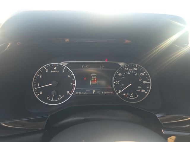 Used 2025 Nissan Pathfinder SL AWD/4WD image 15