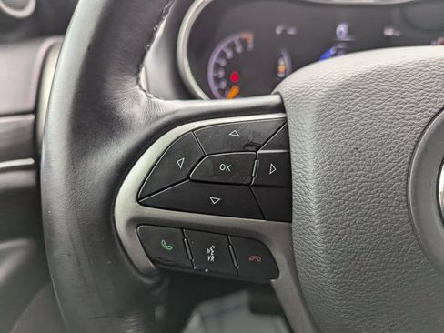 Used 2020 Jeep Grand Cherokee Limited RWD image 13