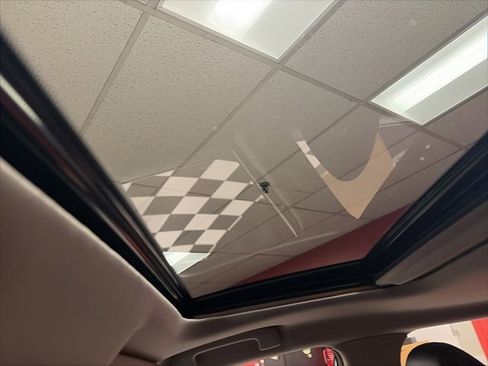 Used 2021 Nissan Rogue Sport SL w/ Premium Package image 22