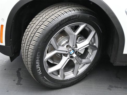 Used 2023 BMW X3 sDrive30i w/ Premium Package image 24