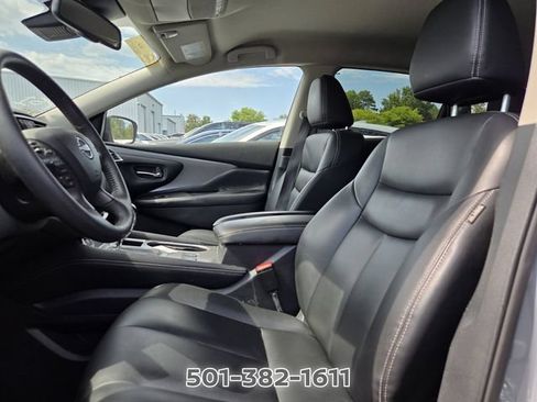 Used 2023 Nissan Murano SV w/ SV Midnight Edition Package FWD image 8