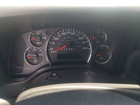 New 2026 Chevrolet Express 2500 w/ Driver Convenience Package RWD image 15