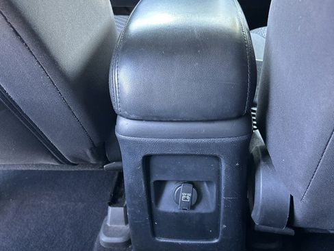Used 2018 Dodge Journey SXT AWD/4WD image 24