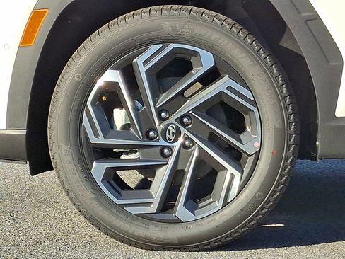 New 2026 Hyundai Tucson Limited image 7