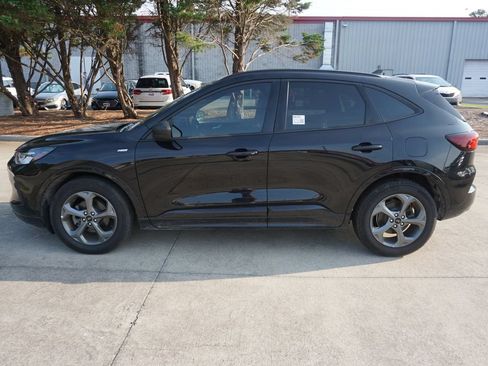 Used 2024 Ford Escape ST-Line w/ Tech Pack #1 FWD image 17