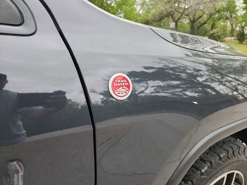 Used 2018 Jeep Grand Cherokee Trailhawk w/ Trailhawk Luxury Group image 10