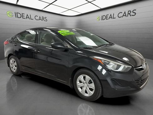 Used 2016 Hyundai Elantra SE FWD image 3