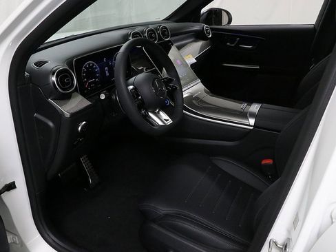Certified 2025 Mercedes-Benz GLC 43 AMG 4MATIC image 12