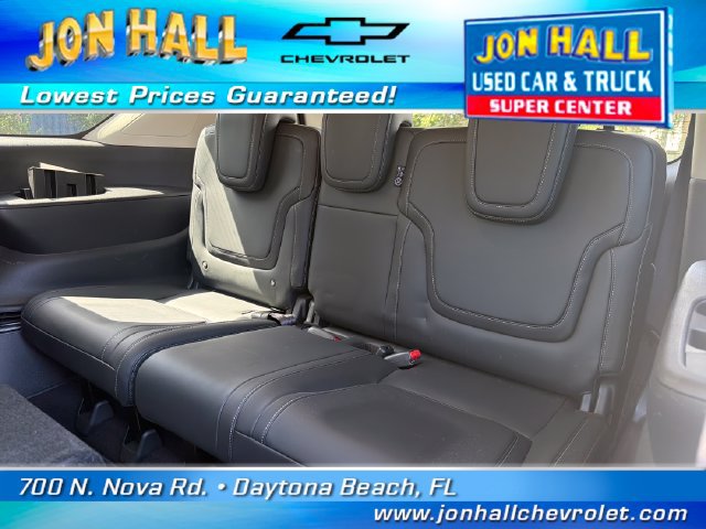 Used 2025 Nissan Armada SV RWD image 18