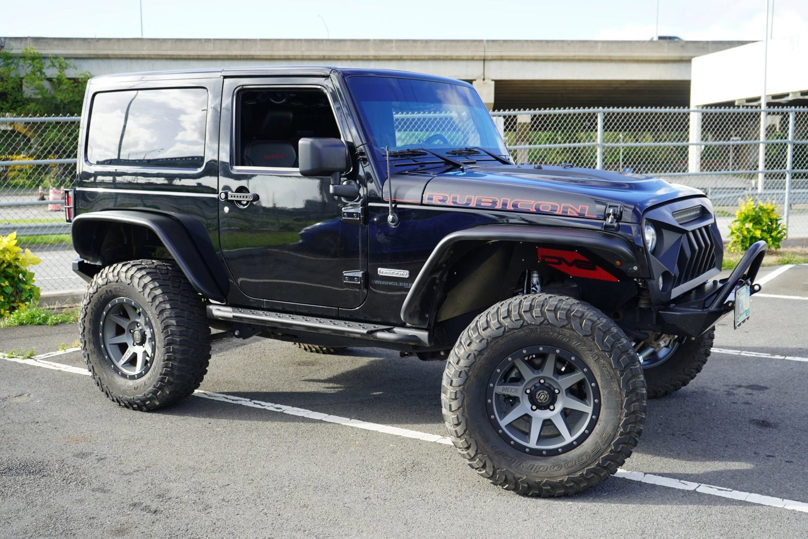 Used 2018 Jeep Wrangler Rubicon AWD/4WD image 5