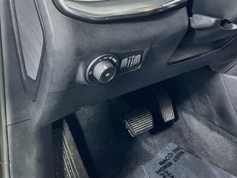 Used 2023 Jeep Compass Limited AWD/4WD image 10