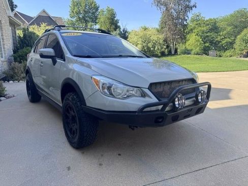 Used 2017 Subaru Crosstrek 2.0i Limited AWD/4WD image 9