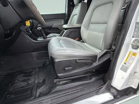 Used 2017 Chevrolet Colorado W/T RWD image 22