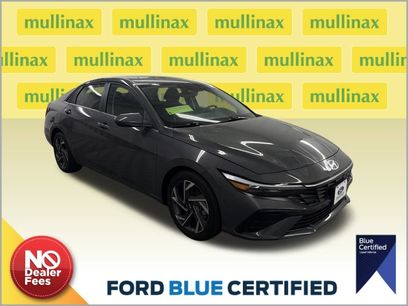 Used 2025 Hyundai Elantra SEL