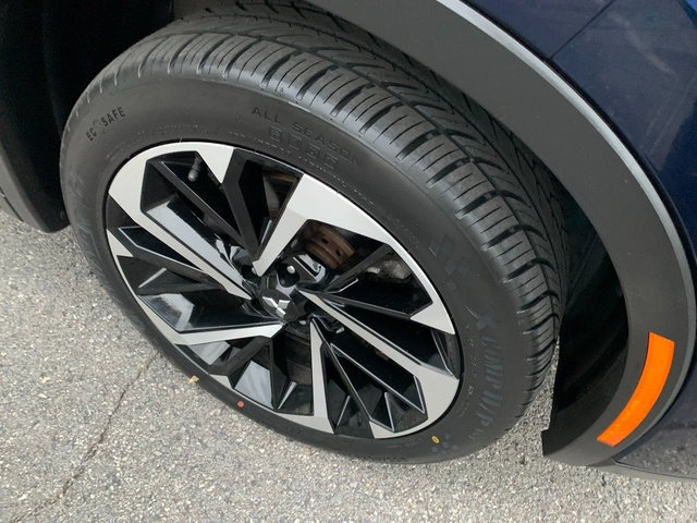 Used 2022 Mitsubishi Outlander SE AWD/4WD image 9