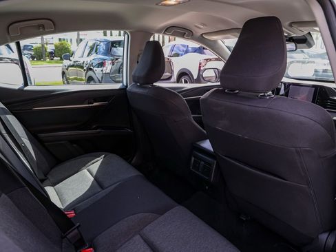 Used 2025 Toyota Camry LE image 16