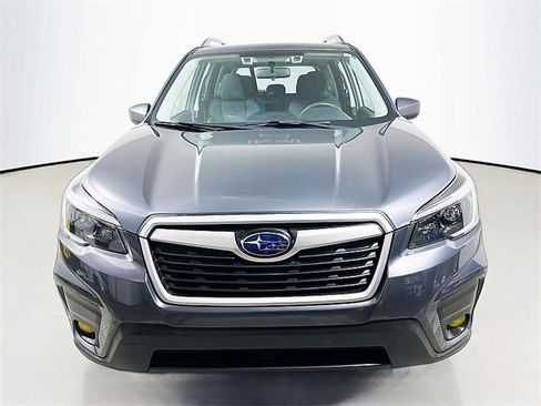 Used 2021 Subaru Forester Premium image 2