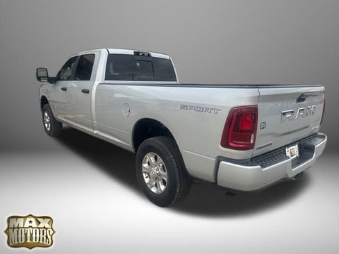 New 2026 RAM 3500 Big Horn image 8