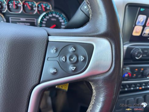 Used 2018 GMC Sierra 1500 SLT image 24