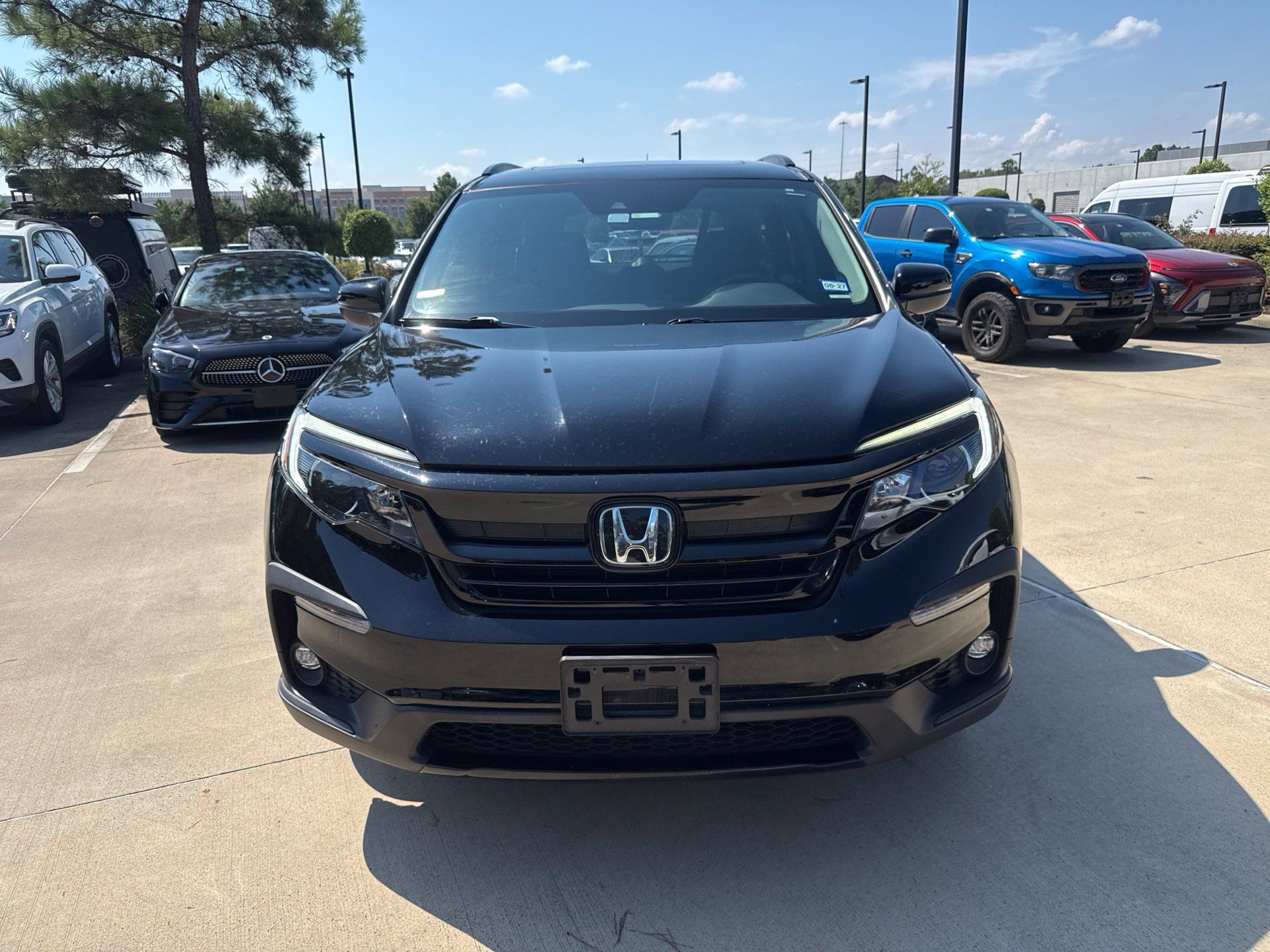 Used 2021 Honda Pilot Special Edition image 2