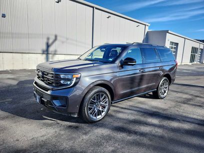 Used 2025 Ford Expedition Platinum w/ Stealth Performance Package