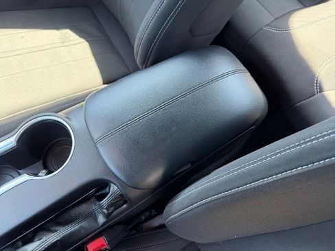 Used 2021 Ford Mustang GT RWD image 26