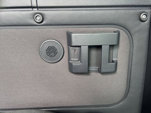 Used 2025 Mercedes-Benz Sprinter 2500 image 22