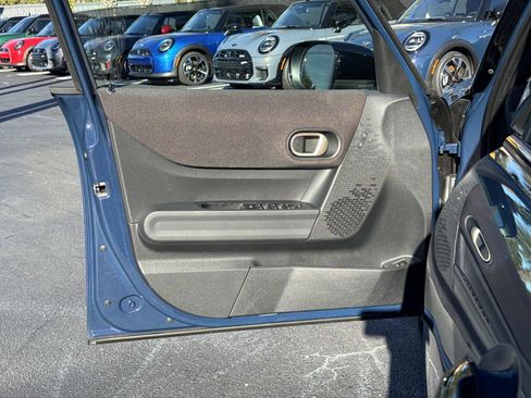 Used 2025 MINI Cooper S image 17