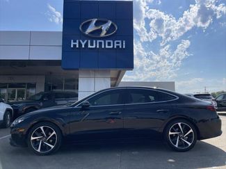 Used 2022 Hyundai Sonata SEL Plus w/ Cargo Package image 1