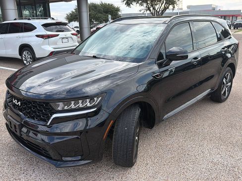 Used 2023 Kia Sorento S w/ Panoramic Sunroof Package FWD image 7