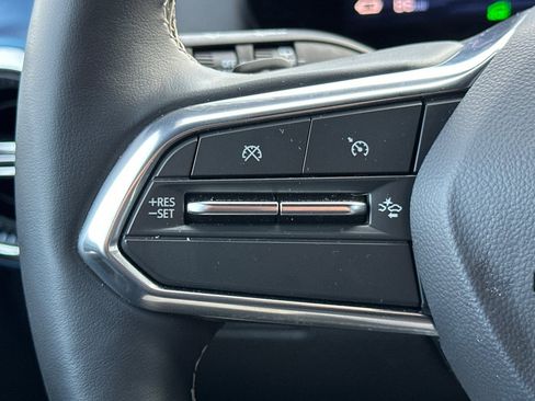 Used 2025 Chevrolet Equinox EV LT w/ Convenience Package image 35