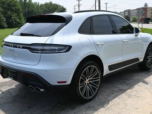 Used 2024 Porsche Macan AWD/4WD image 5