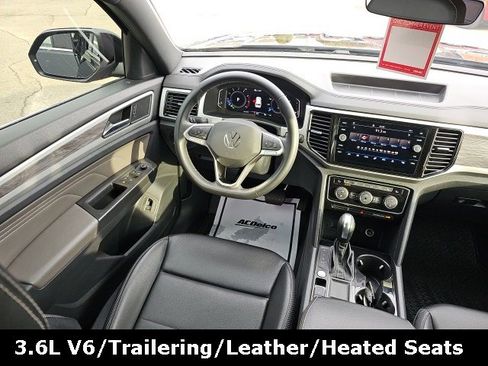 Used 2023 Volkswagen Atlas Cross Sport SE image 26