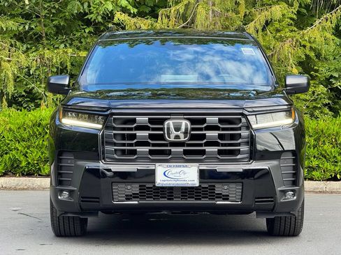 New 2026 Honda Pilot Sport image 35