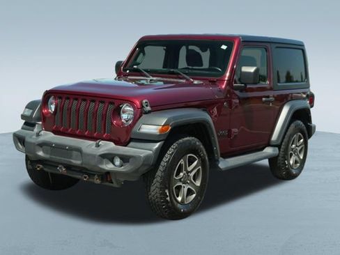 Used 2022 Jeep Wrangler Sport AWD/4WD image 3