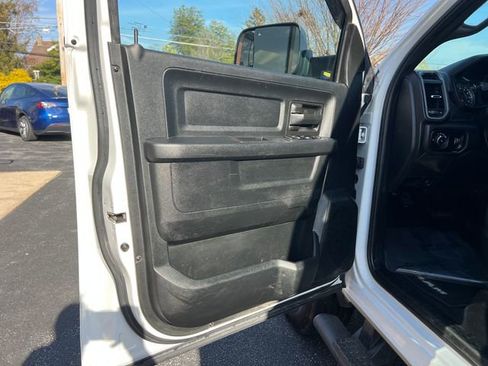 Used 2021 RAM 2500 Tradesman w/ Towing Technology Group image 17