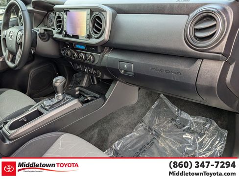 Certified 2023 Toyota Tacoma TRD Off-Road image 37