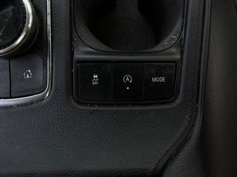 Used 2023 Cadillac XT4 Sport w/ Cold Weather Package FWD image 27