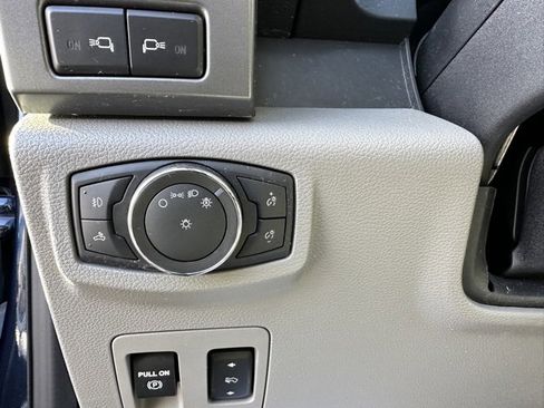 Used 2019 Ford F150 XLT w/ Equipment Group 302A Luxury image 16