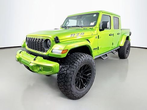 New 2025 Jeep Gladiator Sport w/ Premium Package image 3