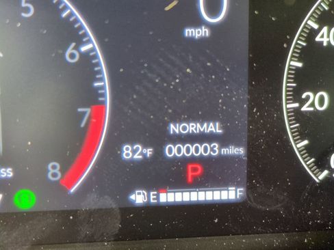 New 2026 Honda Odyssey Touring image 16