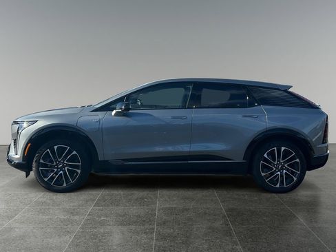 New 2025 Cadillac Optiq Sport 2 image 4