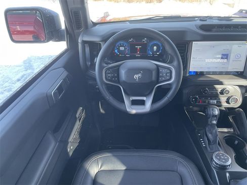 New 2025 Ford Bronco Big Bend w/ Black Diamond Package image 17