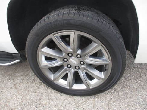 Used 2017 Chevrolet Tahoe Premier image 9