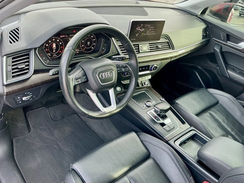 Used 2018 Audi Q5 2.0T Premium Plus w/ Premium Plus Package image 38