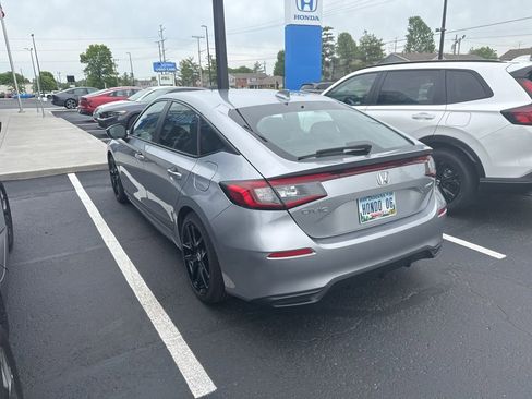 Used 2023 Honda Civic Sport image 7