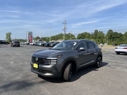 New 2025 Nissan Kicks SR