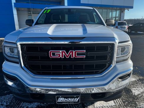 Used 2017 GMC Sierra 1500 4x4 Regular Cab image 4